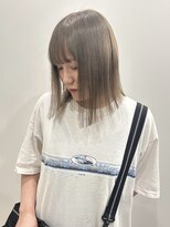 ゼストララ(ZEST Lara)&nbsp;オリーブベージュ【吉祥寺】斎藤百花