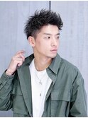 ブラックツーブロモヒカン フェードカット