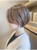 絶壁解消/ひし形/大人ショートボブ/白髪ぼかし/30代/40代/鎌倉