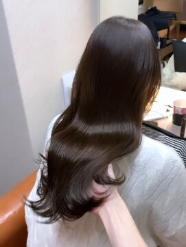 アリアバイエクラート 新宿南口店(ARiA by ECLART) 艶髪◆暗めグレージュ_暗髪_透明感カラー