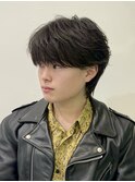 韓国風センターパートシースルーバングメンズ透明感カラー
