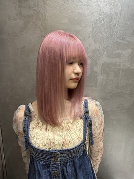 アイニティ(Inity) 柔らかい透明感ピンクのナチュラルストレート