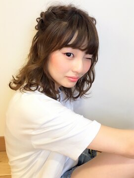 エルパティオ(EL PATIO) 波巻き カジュアルアレンジ　[PATIO/枝川]