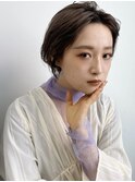 【ベルコフレ】横岳知華 センター分けショートヘア グレージュ