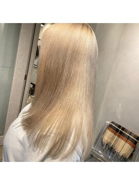 ジーナ(XENA) 【Daisuke】ミルクティーブロンド