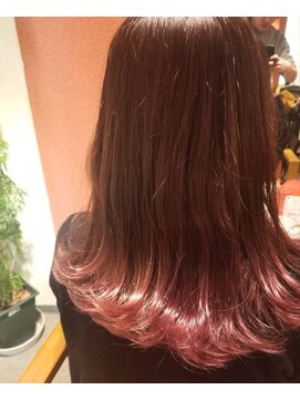 ヘアメイク ビアンエートル(hair make bie etre) 大人可愛い赤系グラデーションカラー