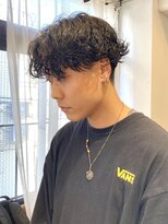 ペイジバイネオリーブ 吉祥寺店(Paige by Neolive)&nbsp;垢抜けヘア　センターパート　メンズパーマ