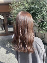 ブラウンカラー/暗髪/透明感/韓国風/ブリーチなし/レイヤー