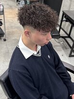 イーラ(era) バロックパーマ黒髪前下がりマッシュツーブロック