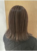 30代40代大人かっこいいグレージュハイライト×外ハネボブ