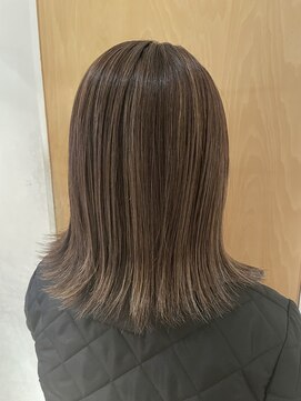 オーガニックエコ 川越(organic+eco) 30代40代大人かっこいいグレージュハイライト×外ハネボブ