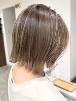 ビスポーク(BESPOKE)&nbsp;ミルクティーグレージュ×シャドールーツ