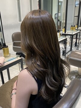 ネオリーブギンザ 銀座店(Neolive GINZA) ベージュカラー