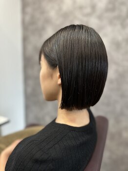 髪質改善に特化している《niini.》だからこそできる！あなたの髪質・クセを見極めたカットでお悩み解決♪