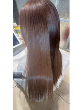 フィエスタ(Fiesta) 髪質改善/縮毛矯正/美髪/艶髪/髪質改善トリートメント/三国ヶ丘