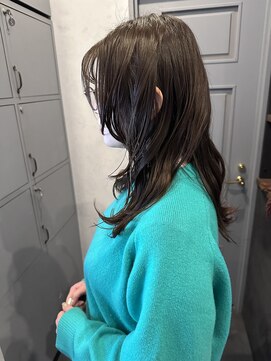 ニュートライズ(NEUTRIZE) 着物ヘア/大人ガーリー/ダークアッシュ/似合わせカット/岡山