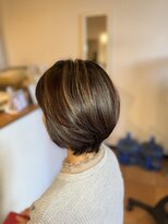 ヘアーコンセプト(HAIR CONCEPT)&nbsp;ホイル6枚で作るハイライトカラー