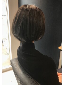 ウィッティ(Witty) 【witty】オトナなショートボブスタイル