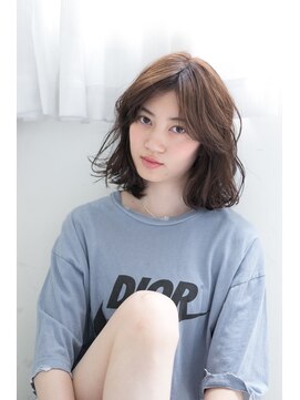 ヘアーアンドファッションシオミエイチ (hair＆fashion shiomi H) 【shiomi H】デザインカット