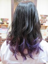 美容室 M&nbsp;バイオレット毛先カラー