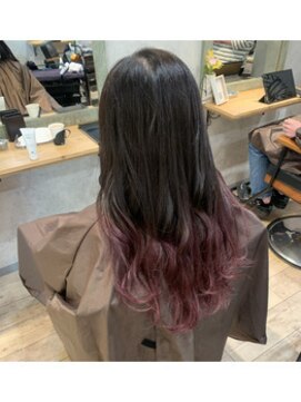 クシュ 所沢東口店(kusyu...) ペールベージュセクションカラーグラデーションカラー外ハネボブ