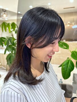 ミズチャーム(Ms.CHARM) 艶髪セミディ