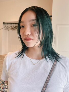 ザスリック 代官山(THE SLICK) モスグリーン