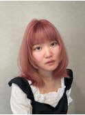 ピンクベージュ×ラウンドバング