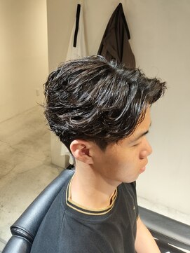 ガニメデ(GANYMEDE) フェザーパーマ