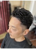 ナチュラルツーブロックパーマ