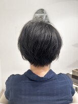 アンキャトル(un quatre)&nbsp;ヘナでふんわり大人ショート