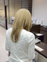 ブルーテーフ(Bleu Terre)&nbsp;盛岡【ルーツカラー×レイヤー】ブリーチ抜きっぱなしにルーツ◎