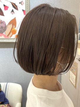 カシータフロル ららぽーと愛知東郷店(Casita flor) 【Casita flor】丸み　ボブ　スライドカット