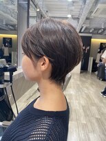 パーチェヘアー(pace hair) 大人可愛い小顔ショート/耳かけショート