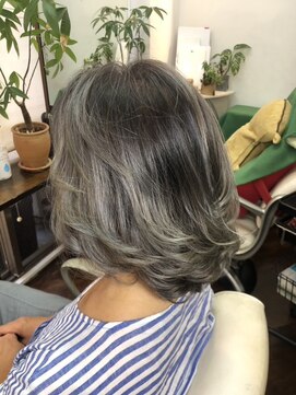 瞳工房 【50代60代】白髪60～70%　おしゃれ白髪染め＋ストカール