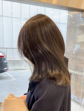 シュヴー 浦安店(CHEVEUX) ［千葉／浦安／三谷］［赤み０］７トーン　ブルージュ