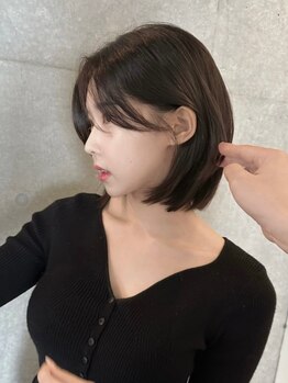 ナループロア ルームー(Nalu pu loa ROOMOO)の写真/実力派Stylistが最旬トレンドを取り入れたスタイルをご提案!あなたの理想をしっかり汲み取ります♪[韓国風]