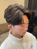 ジュンヌオム リンカラン(Jeune Homme LINGKARAN) フェザーパーマ×フェザーショート×センターパート