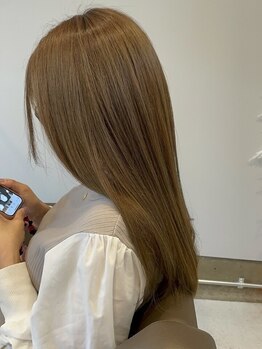チューズ(CHIWS)の写真/髪のダメージを修復し、指通りの良い髪に◎ダメージを補修して、艶感のある仕上がりに！