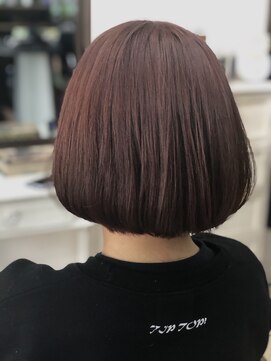 シャルティア 岩国(SHALLTIA) マロンブラウン/ナチュラルカラー/重めボブ/内巻きボブ/艶髪