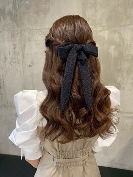 エイミー 伏見店(aemii) 大人上品なハーフアップ