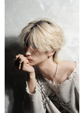 スキル ミナム 表参道(SKILL MiNam) ブロンドセンターパート