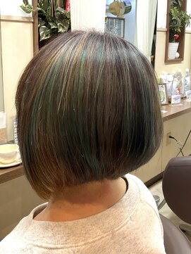 コア フィール ア デイ(COIFFURE A DAY) 【M3Dトリートメント髪質改善】見附今町