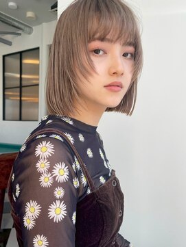 ゲーム 天神(GAME) ダブルカラー/ケアブリーチ/ミルクティーベージュ/レイヤー/天神