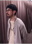タイトなショートパーマスタイル