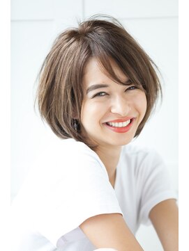 リル 8F 銀座(Rire) 【Rire-リル銀座-】ひし形シルエットナチュラルボブ☆