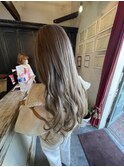 ミルクティーベージュ