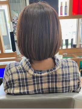 スタジオ アルファプラス 日暮里店(studio α+) ステップボーンカット×ボブ【スタジオアルファプラス日暮里】