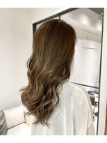 サルファ ヘアデザイン 名古屋 丸の内(S.ALPHA HAIR DESIGN)&nbsp;前回のハイライトを活かしてグラデーションカラー