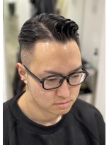 ドルクス 日本橋(Dorcus)&nbsp;ツーブロ　アイパー7:3 眼鏡男子　3ミリ刈り上げ